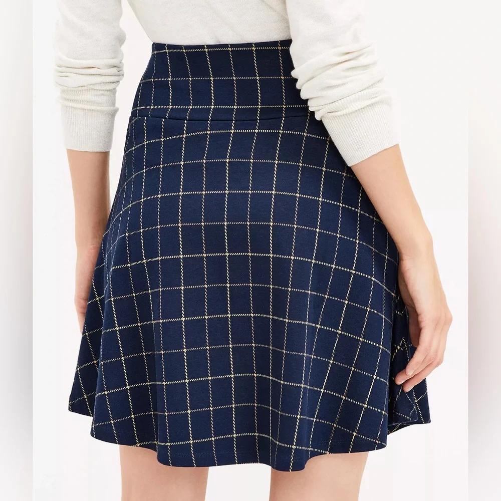 LOFT Plaid Pull On Flippy Skirt NWOT - Picture 3 of 8